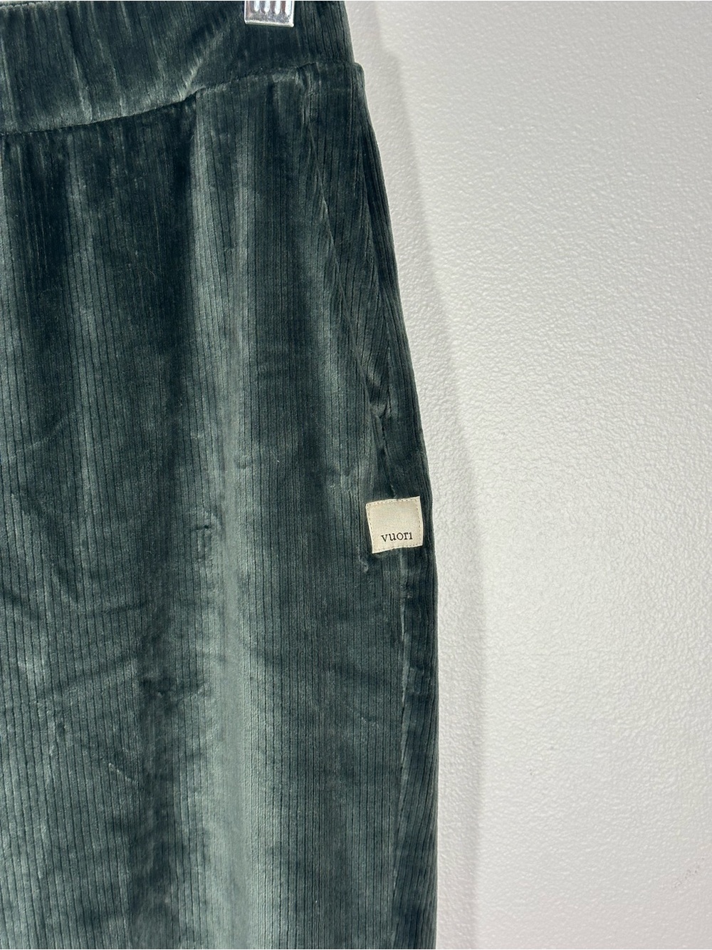Vuori Green Haven Velvet Wide Leg Pant Joggers Women’s Sz S - Picture 5 of 6
